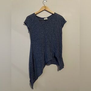 Aggel | Assymetric Knit Top